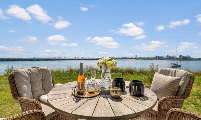 Kappeln Apartment | "Hafenspitze": First floor apartment with Baltic Sea view, terrace & wellness area