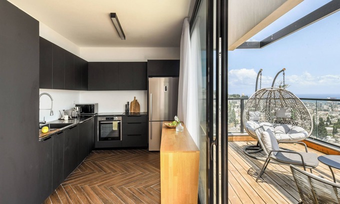 Haifa Apartment | Haifa Bay Views Penthouse by Sea N' Rent