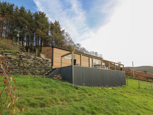 Glandyfi House | Haka Lodge