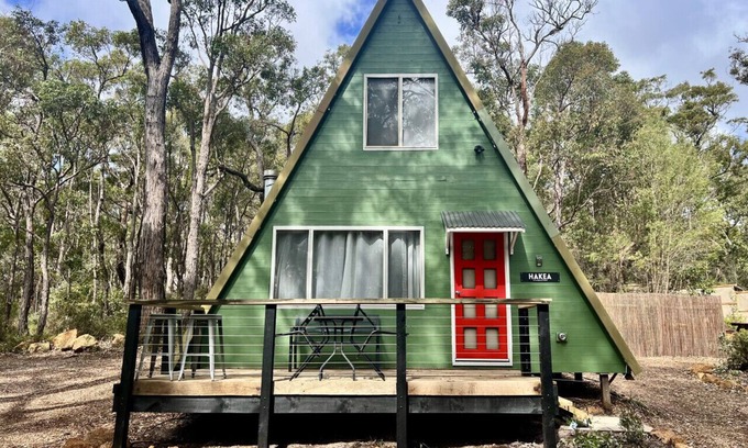 Porongurup Ski Chalet | Hakea at Porongurup Chalets