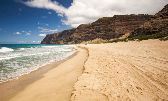 Wailua House Lots Condo | Hale Awapuhi 1B By Parrish Kauai - oceanfront & AC great family value