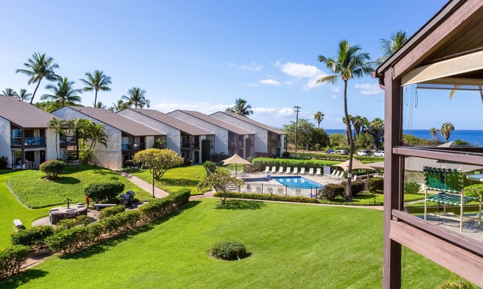 Kihei Condo | Hale Kamaole 315 Third floor condo, easy access to best beach on Maui!