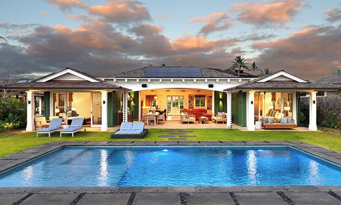 Poipu House | Hale Leilani: Plantation Villa w/Ocean View, Pool