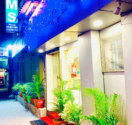 Thousand Lights Hotel | Half Moon Palace Chennai