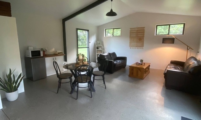 Halfway Creek Apartment | Halfway Creek Studio