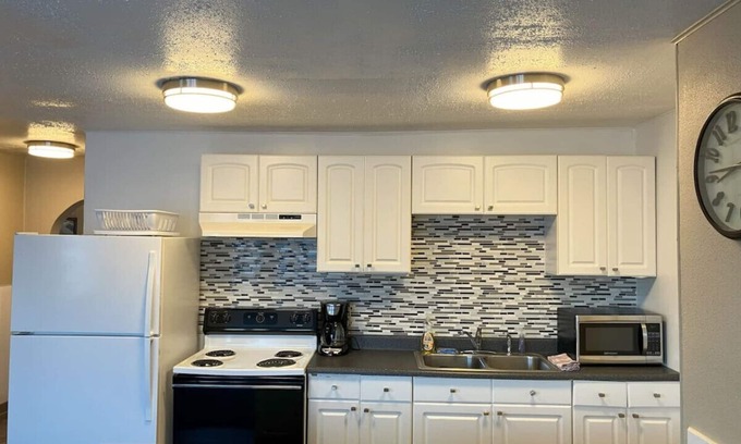 Seward Apartment | Halibut House Unit 2