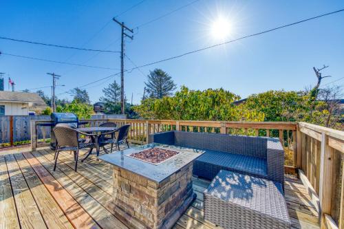 Manzanita House | Hallie Hideaway (MCA #329)