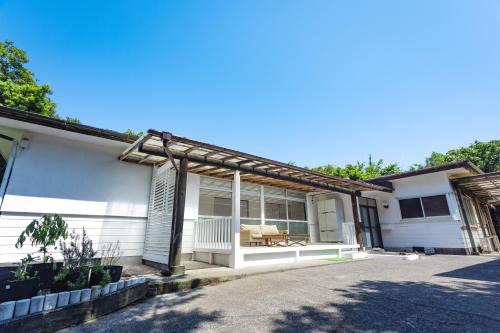 Oshima House | Halo