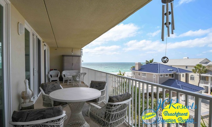 Indian Rocks Beach Condo | Hamilton House 307 is a Silver 3 bedroom 2 bath North East Corner Condo