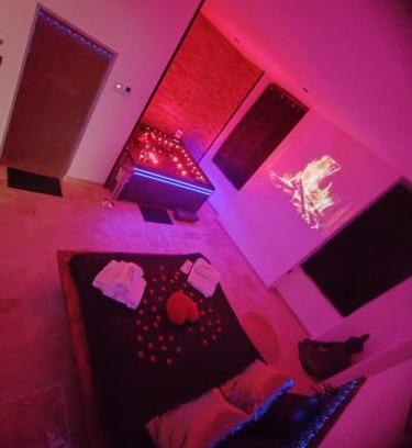 Roquevaire Apartment | Hammam et Balneo Appartement de charme You & Me