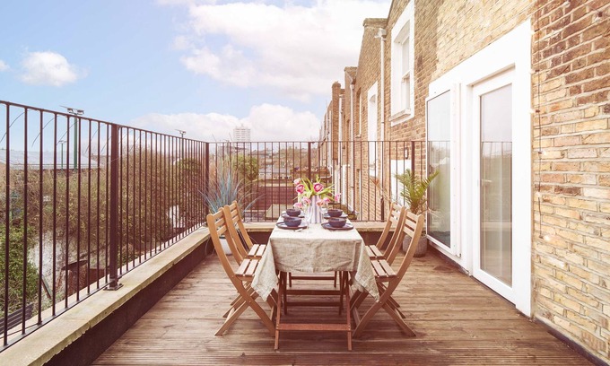 Gospel Oak Apartment | Hampstead Heath 2 bed