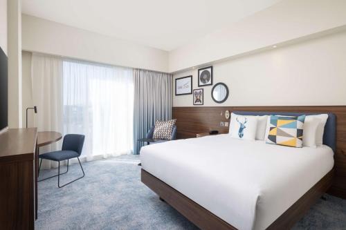 Gatwick Hotel | Hampton by Hilton London Gatwick Airport
