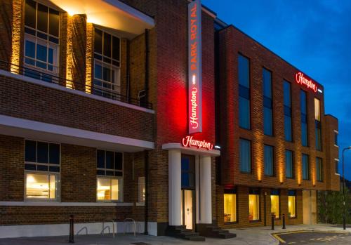Hanger Hill Hotel | Hampton by Hilton London Park Royal