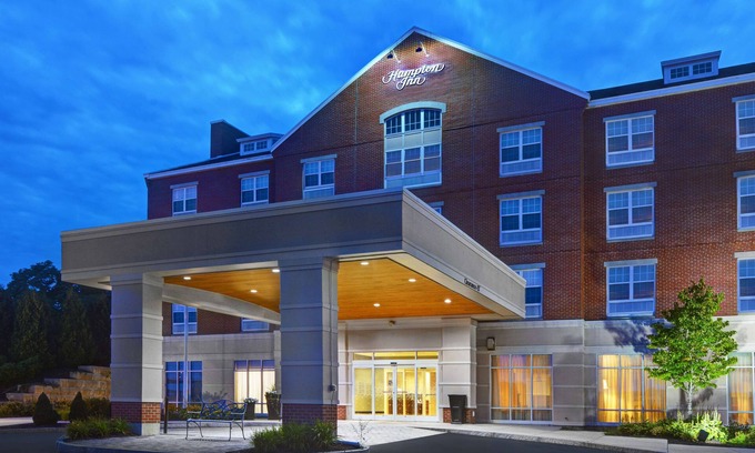 Bath Hotel | Hampton Inn Bath (Brunswick Area)