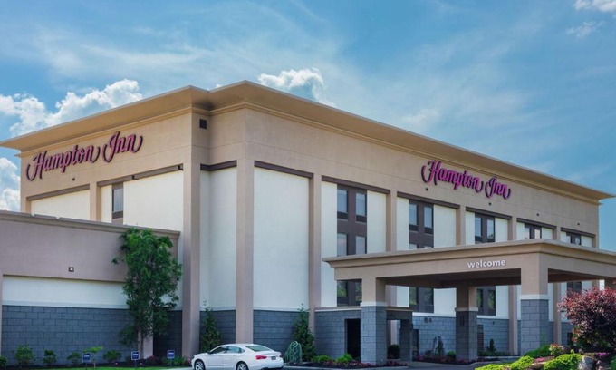 Bedford Hotel | Hampton Inn Bedford