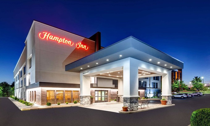 Mount Saint Joseph Hotel | Hampton Inn Cincinnati Airport - North