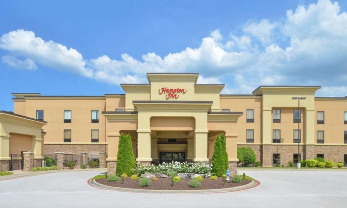 Harrison Hotel | Hampton Inn Harrison
