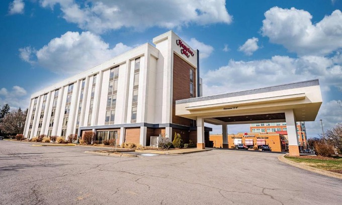 Morgantown Hotel | Hampton Inn Morgantown