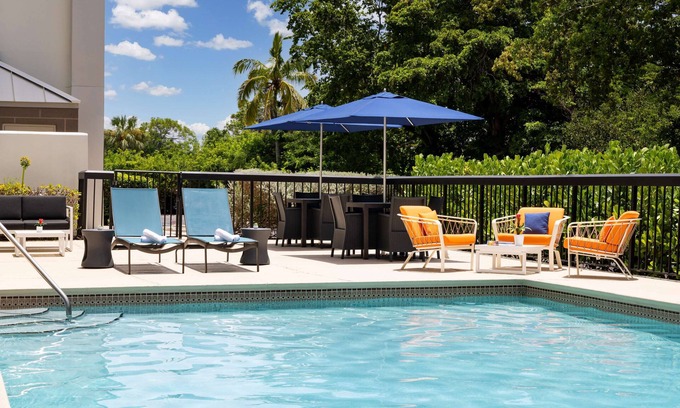 Naples Hotel | Hampton Inn Naples Central