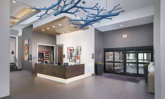 Downtown Decatur Hotel | Hampton Inn & Suites Atlanta Decatur/Emory