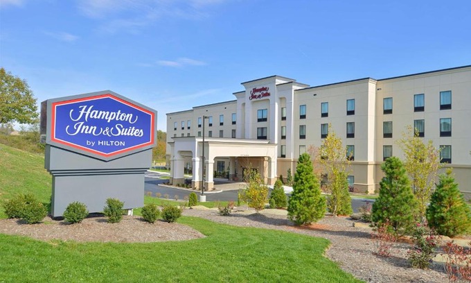 California Hotel | Hampton Inn & Suites California University-Pittsburgh