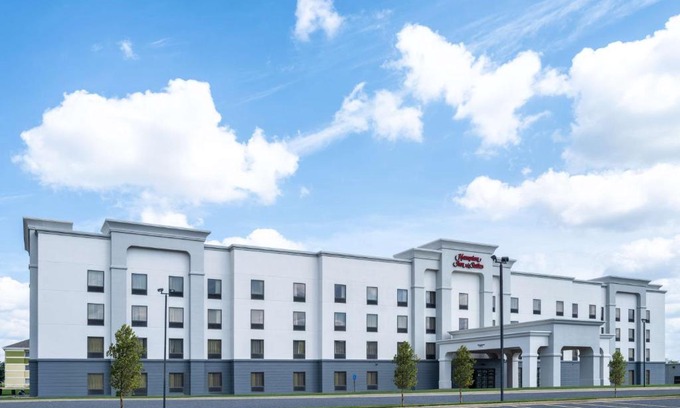 Cedar Rapids Hotel | Hampton Inn & Suites Cedar Rapids