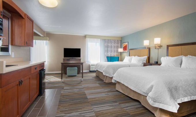 White Rock Hotel | Hampton Inn & Suites Los Alamos White Rock