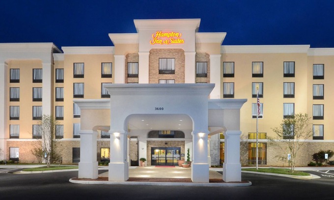 Lynchburg Hotel | Hampton Inn & Suites Lynchburg