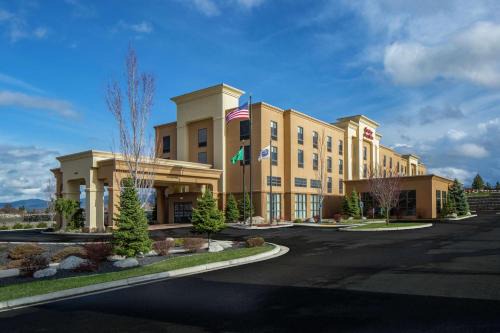Spokane Valley Hotel | Hampton Inn & Suites Spokane Valley