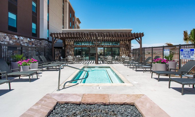 St. George Hotel | Hampton Inn & Suites St. George, UT