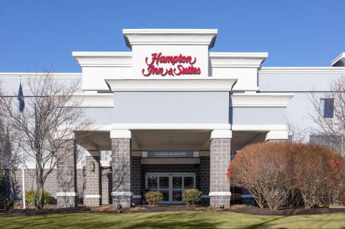 Wells Hotel | Hampton Inn & Suites Wells-Ogunquit