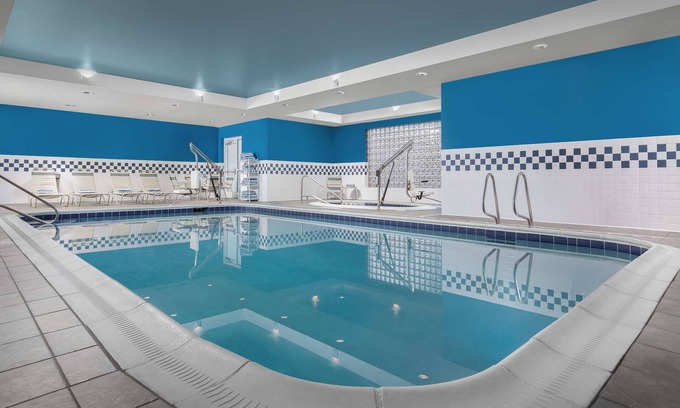 Bayberry Hotel | Hampton Inn Syracuse Clay