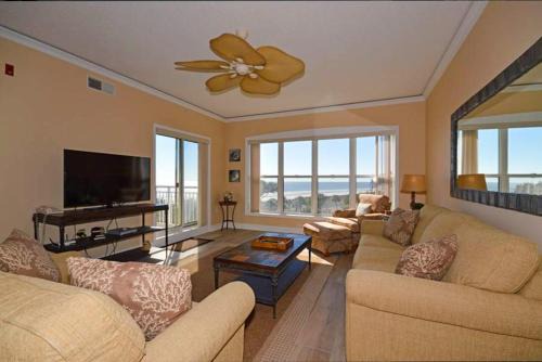 Palmetto Dunes Apartment | Hampton Place 6407