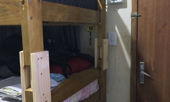 Rocinha Apartment | Hana Hostel is a type of budget accommodation that works as a hostel, dormitory