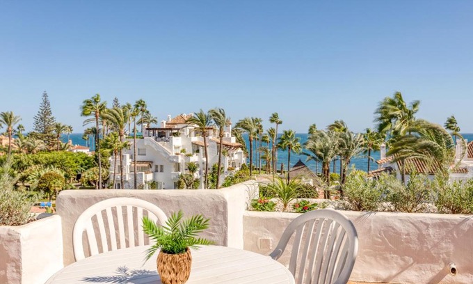 Urbanization Alcazaba Beach Apartment | Hanami Alcazaba Beach Garden