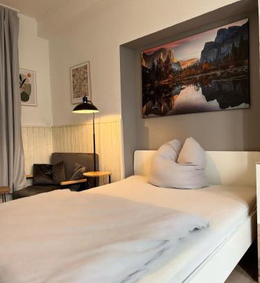 Ortslage Trotha Apartment | Handwerkerwohnung "Daniel" inklusive Stellplatz
