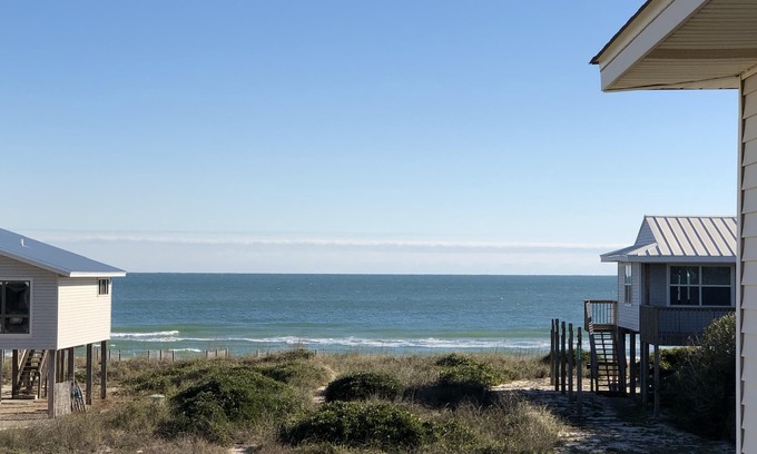 East End House | Hang Ten - 1st Tier! Gorgeous Views with private pool! 100 Steps to the beach!