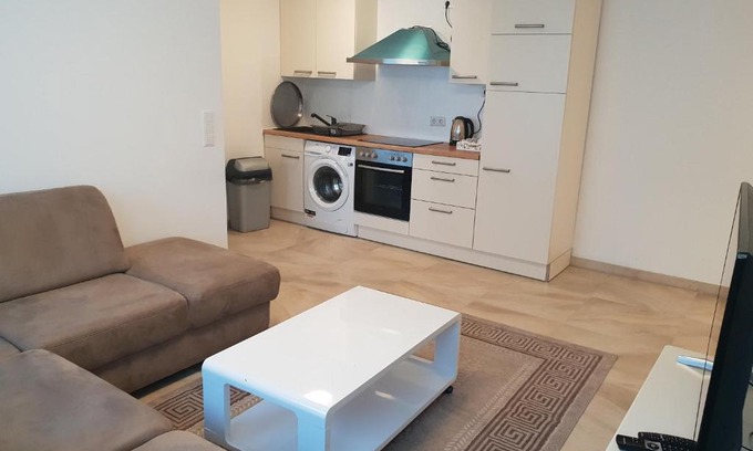 Ludwigsvorstadt-Kliniken Apartment | Hanin 5