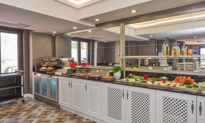 Topkapi Hotel | Hanna Hotel