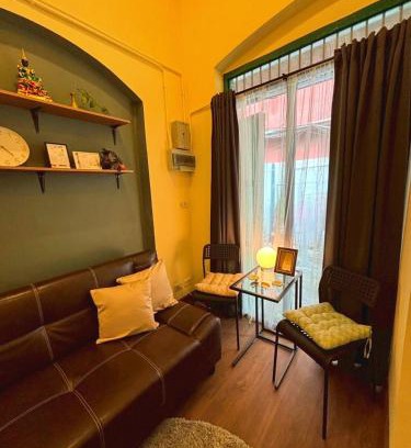 Talat Yot Apartment | Hansa Heritage home in Khao San