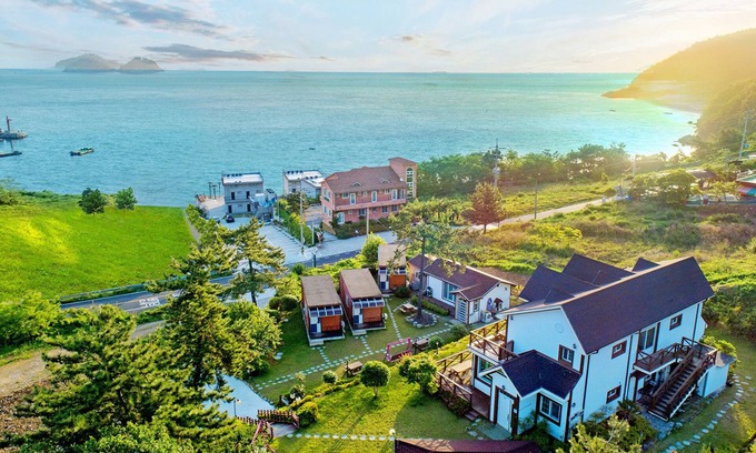 Dolsan-eup House | Hanulbora Pension