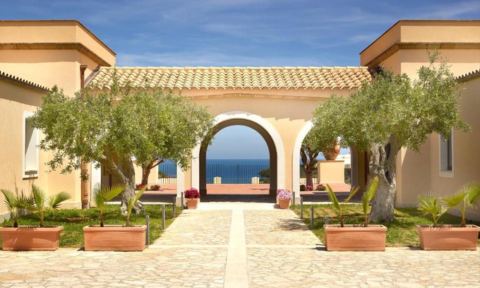 Mazzaforno Apartment | Hapimag Resort Cefalù
