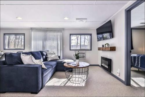 Hazelhurst Apartment | Happy Camp'r Cabin