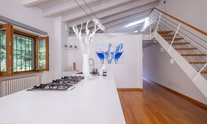 Riva di Solto Apartment | Happy Guest Apartments Lake and Style