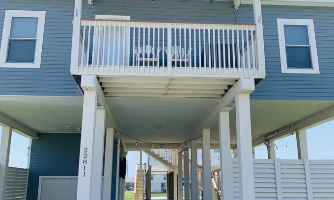 Galveston House | Happy House, minutes to the Beach!
