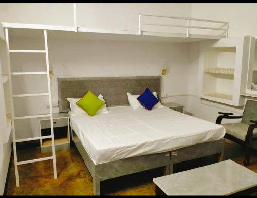 Khajuraho Apartment | Happy Moments