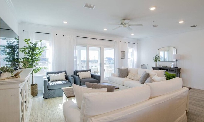 Ono Island House | Happy Ours~pet friendly~Perdido Key townhome~pool
