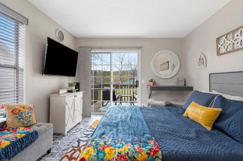 Table Rock House | Happy Place Hideaway - Walk to Taneycomo