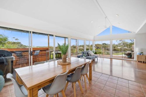 Jan Juc House | Happy Place of Light and Water Views in Jan Juc