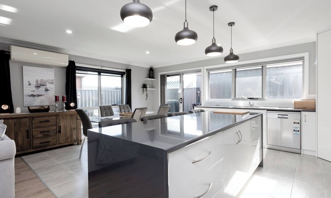 East Devonport House | Happy Tails Devonport